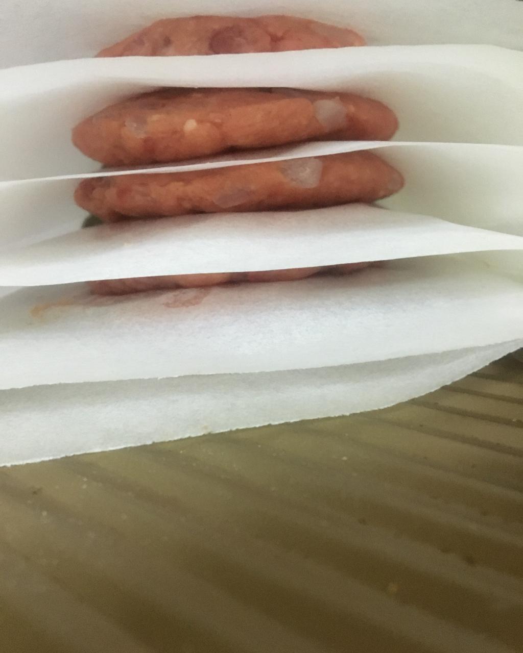 肉多汁的快手汉堡牛肉饼