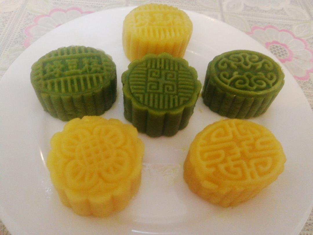 云腿馅奶皇馅五仁馅莲蓉馅月饼（大师的经典）