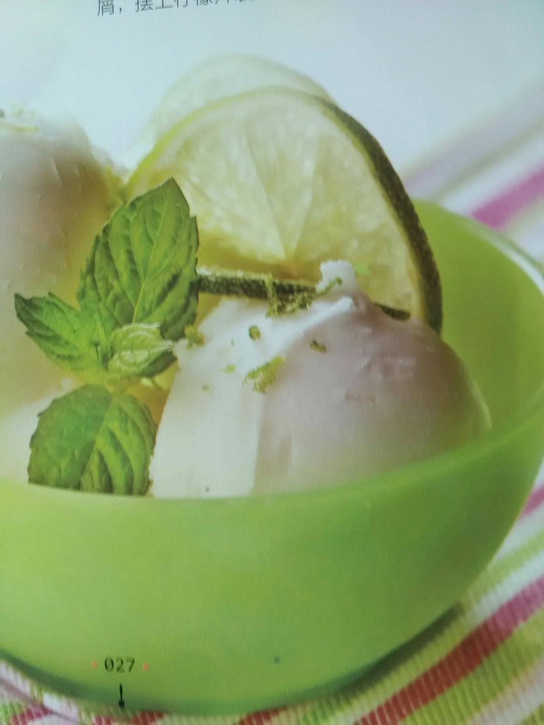 奶香柠檬冰淇淋的做法