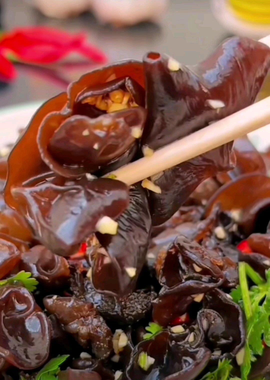 凉拌木耳的做法