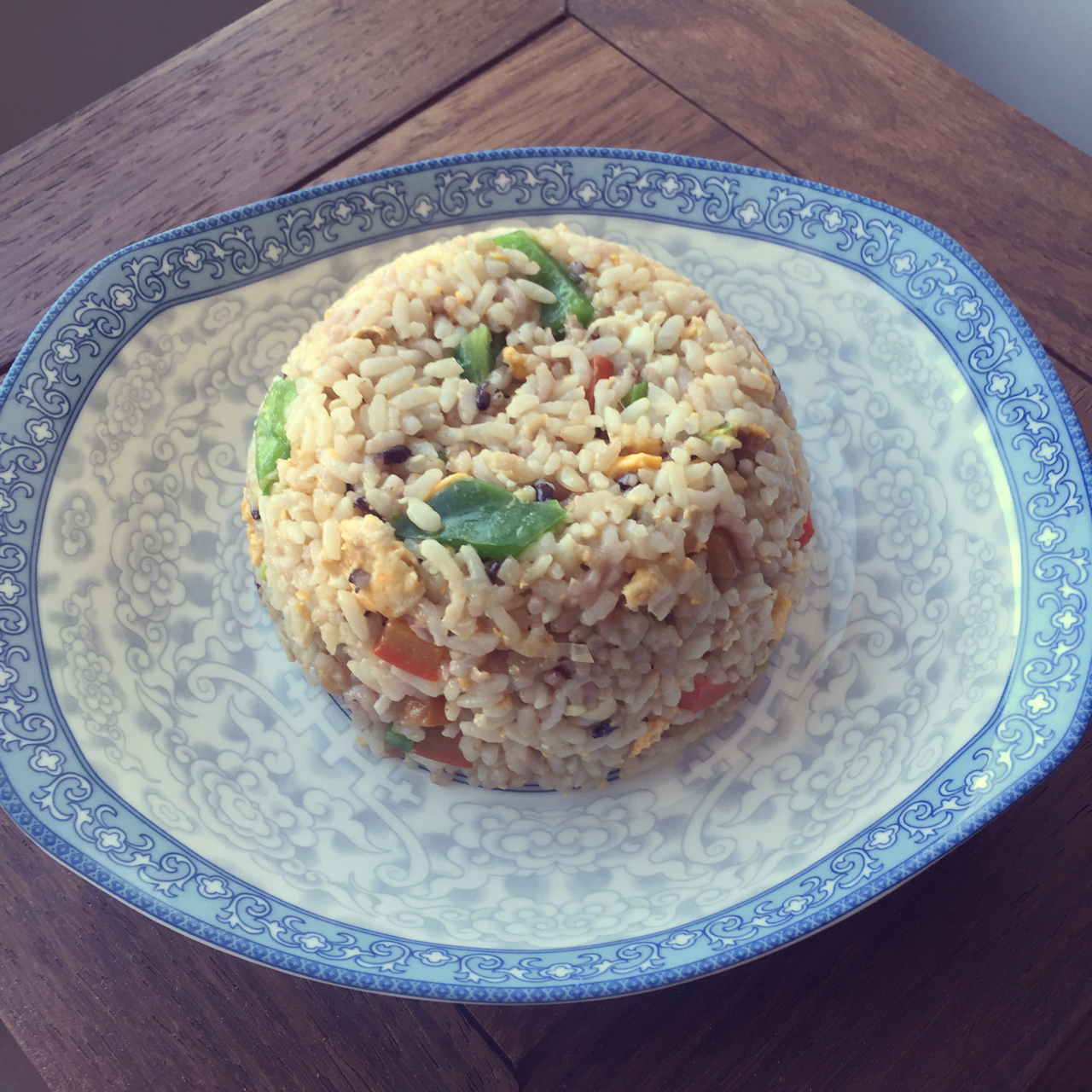 粒粒炒饭（米饭不粘粒粒分明的方法）