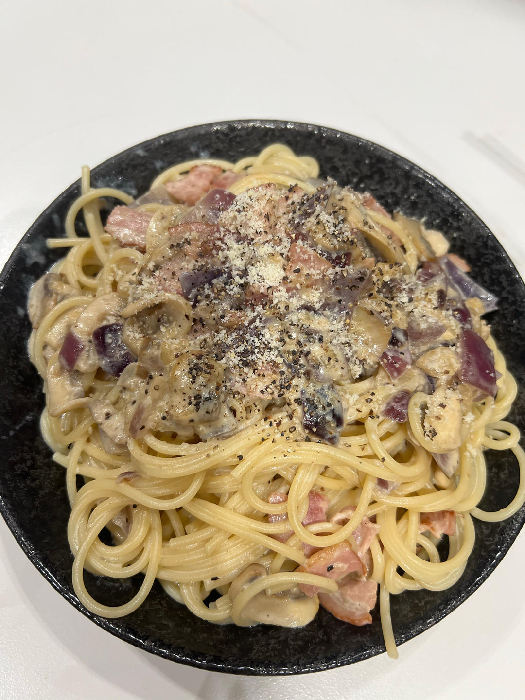 奶油蘑菇培根意大利面