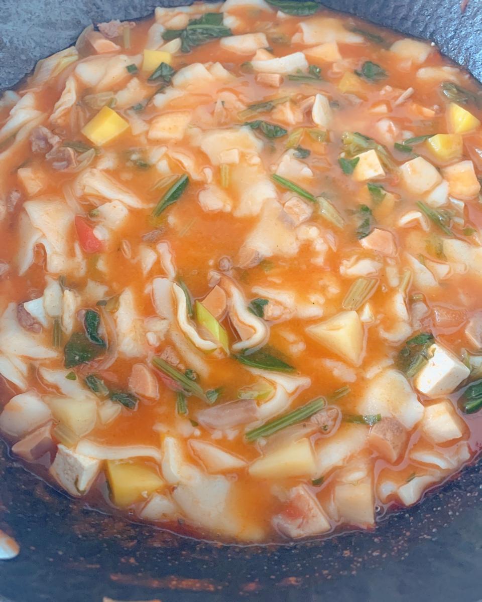 新疆揪片子汤饭（妈妈手艺）