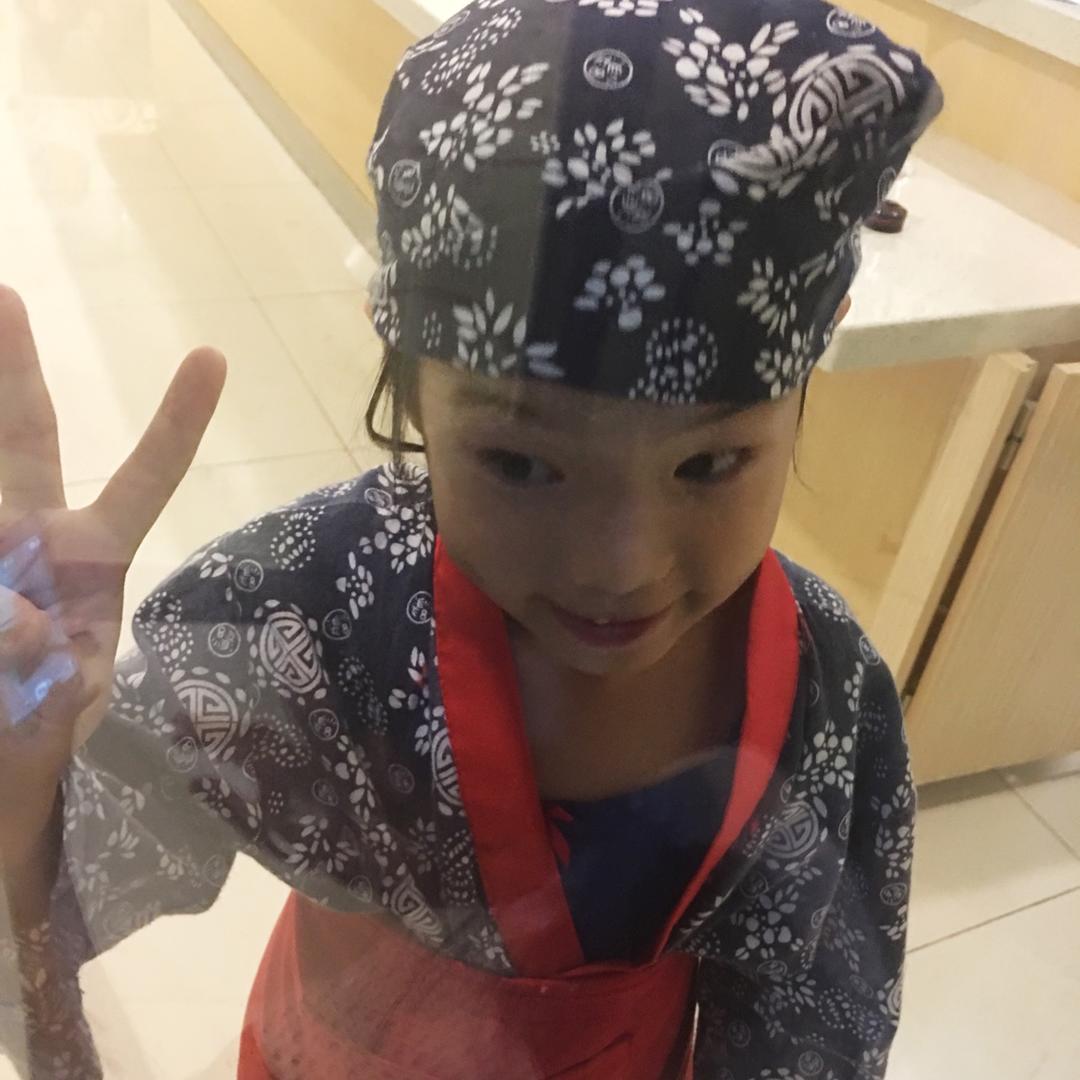 我家有两个吃货