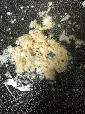 粉丝蒸蒜蓉大虾的做法 步骤5