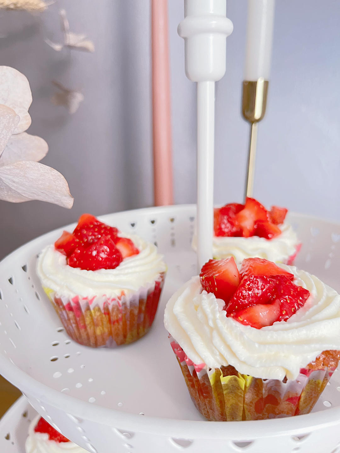 流心草莓香草cupcake
