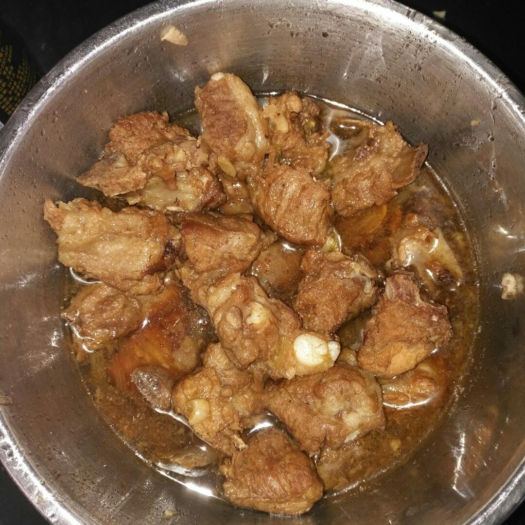 红烧排骨