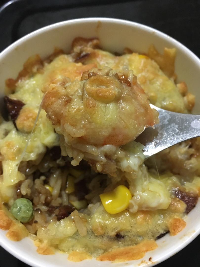 鲜虾培根焗饭