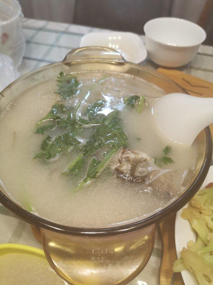 奶白鱼头汤（鲜）