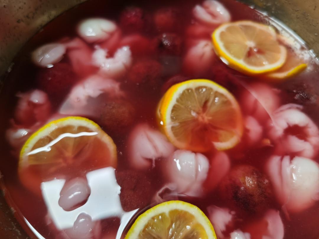 故宫荔枝杨梅饮