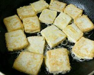 脆皮豆腐的做法的做法 步骤5
