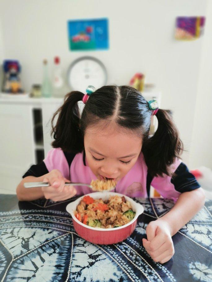 照烧鸡腿饭（附美味的照烧汁）