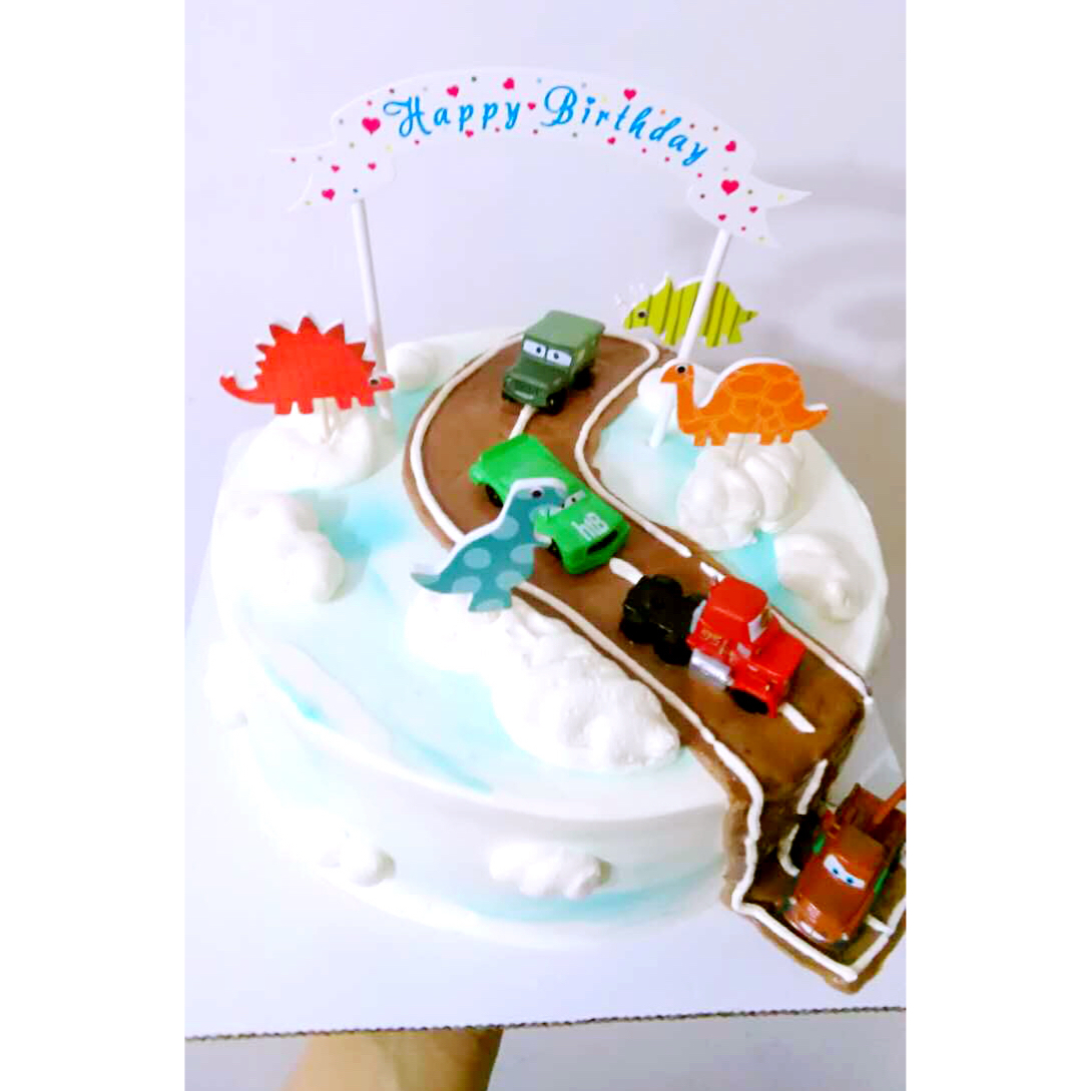 汽车总动员场景蛋糕