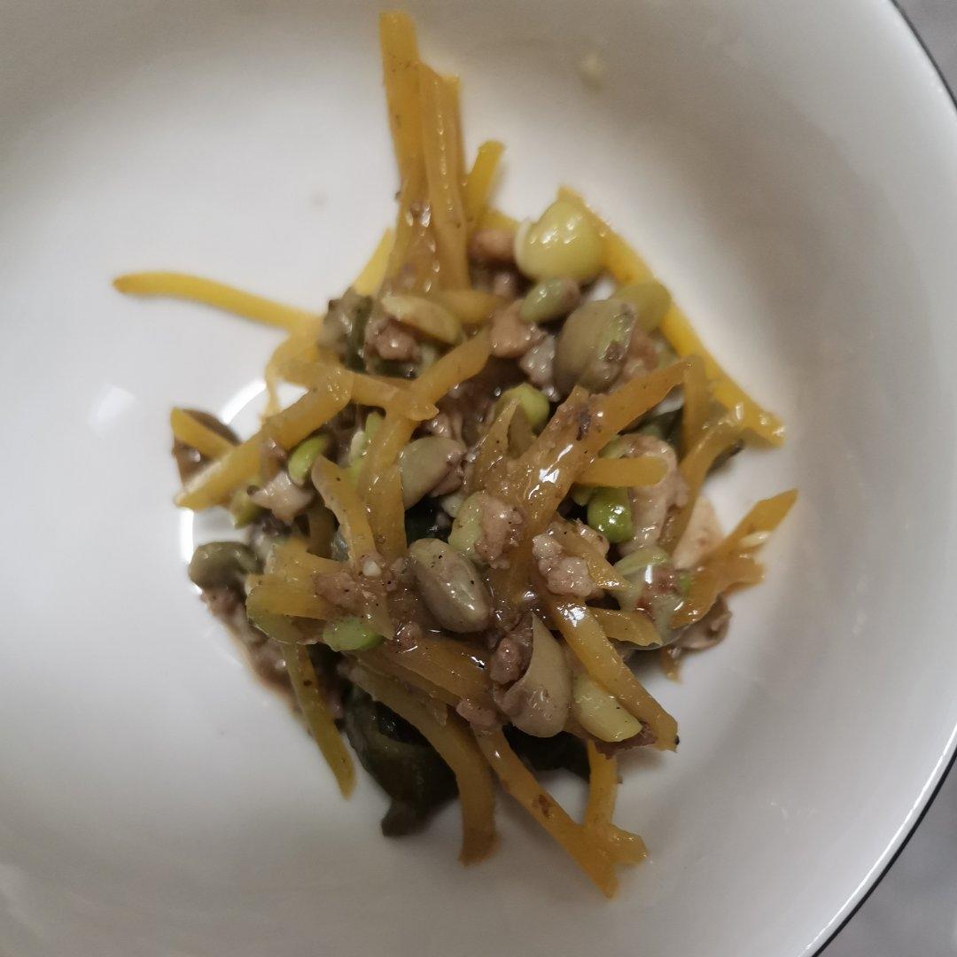 扁豆胡萝卜炒肉末