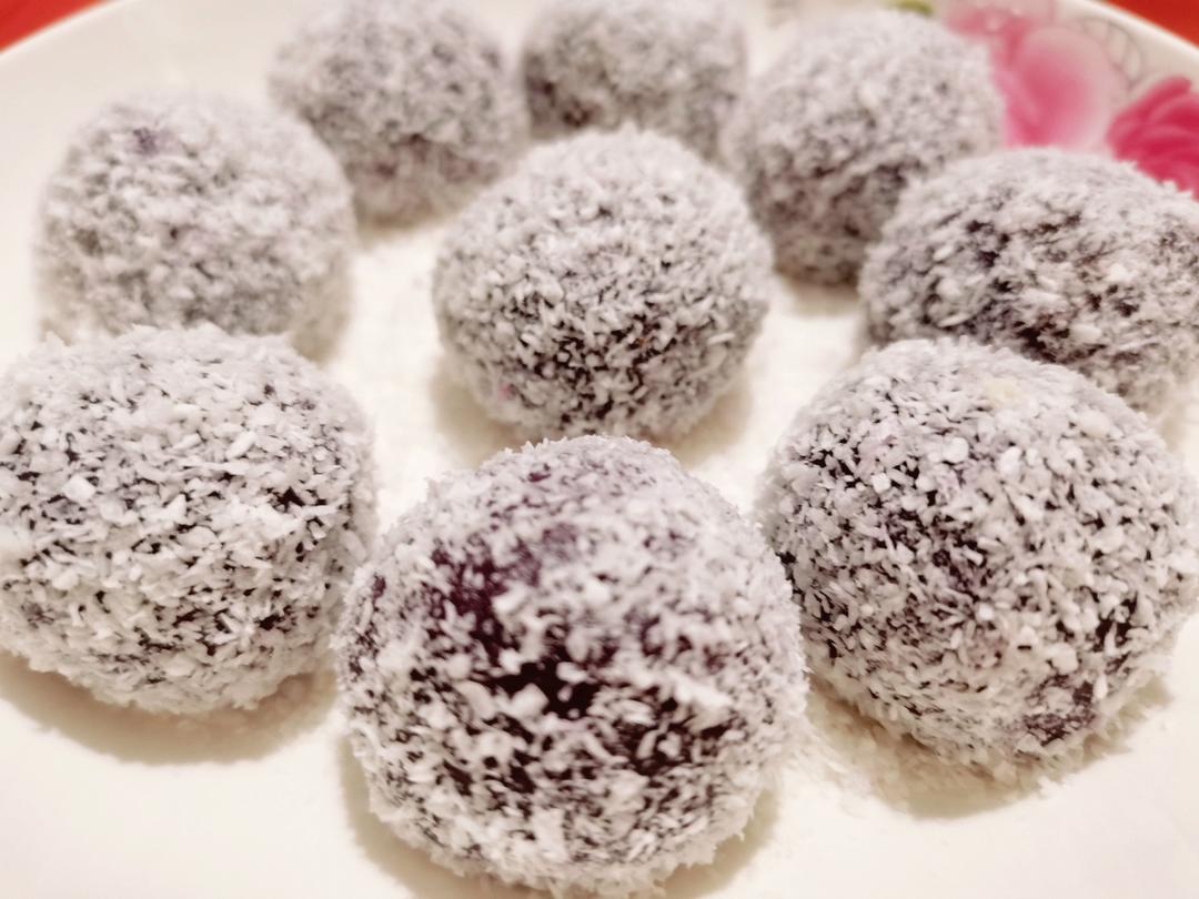 减脂期馋嘴小主食--【南瓜紫薯糯米团】