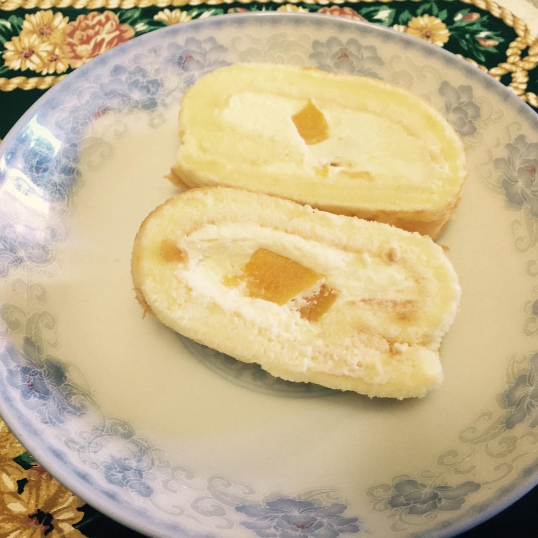 戚风蛋糕卷（家用30L烤箱自带烤盘之3蛋卷卷）