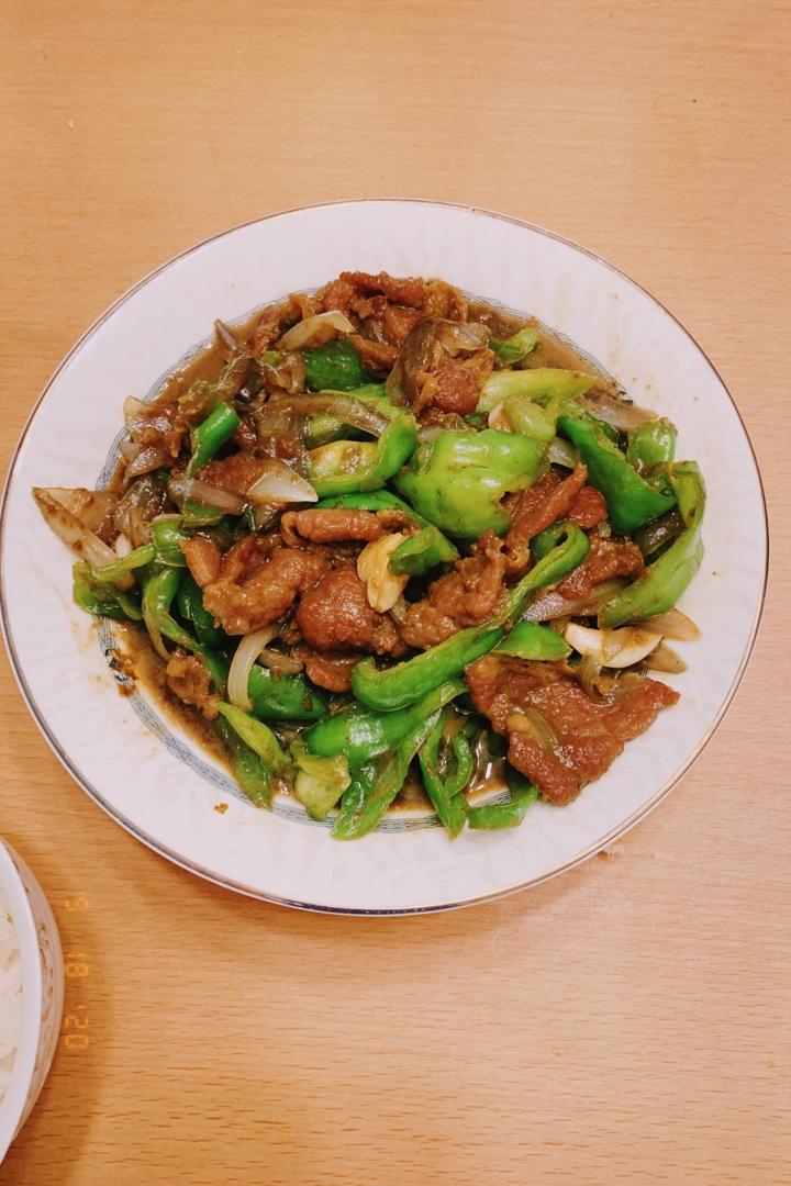【小高姐】青椒牛肉 如何炒出嫩滑的牛肉