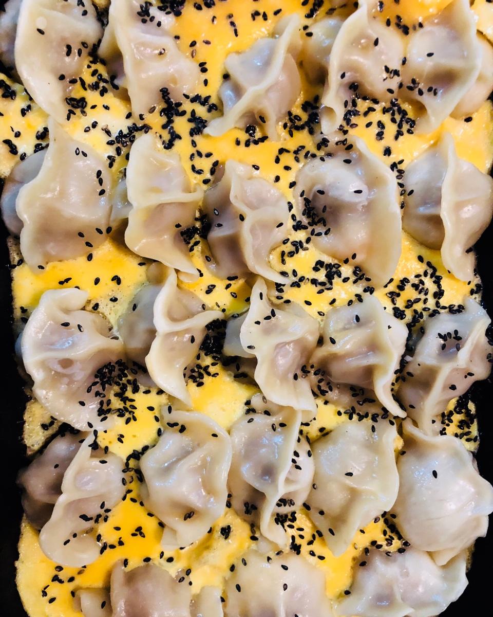 摩飞多功能锅菜谱系列之煎饺抱蛋