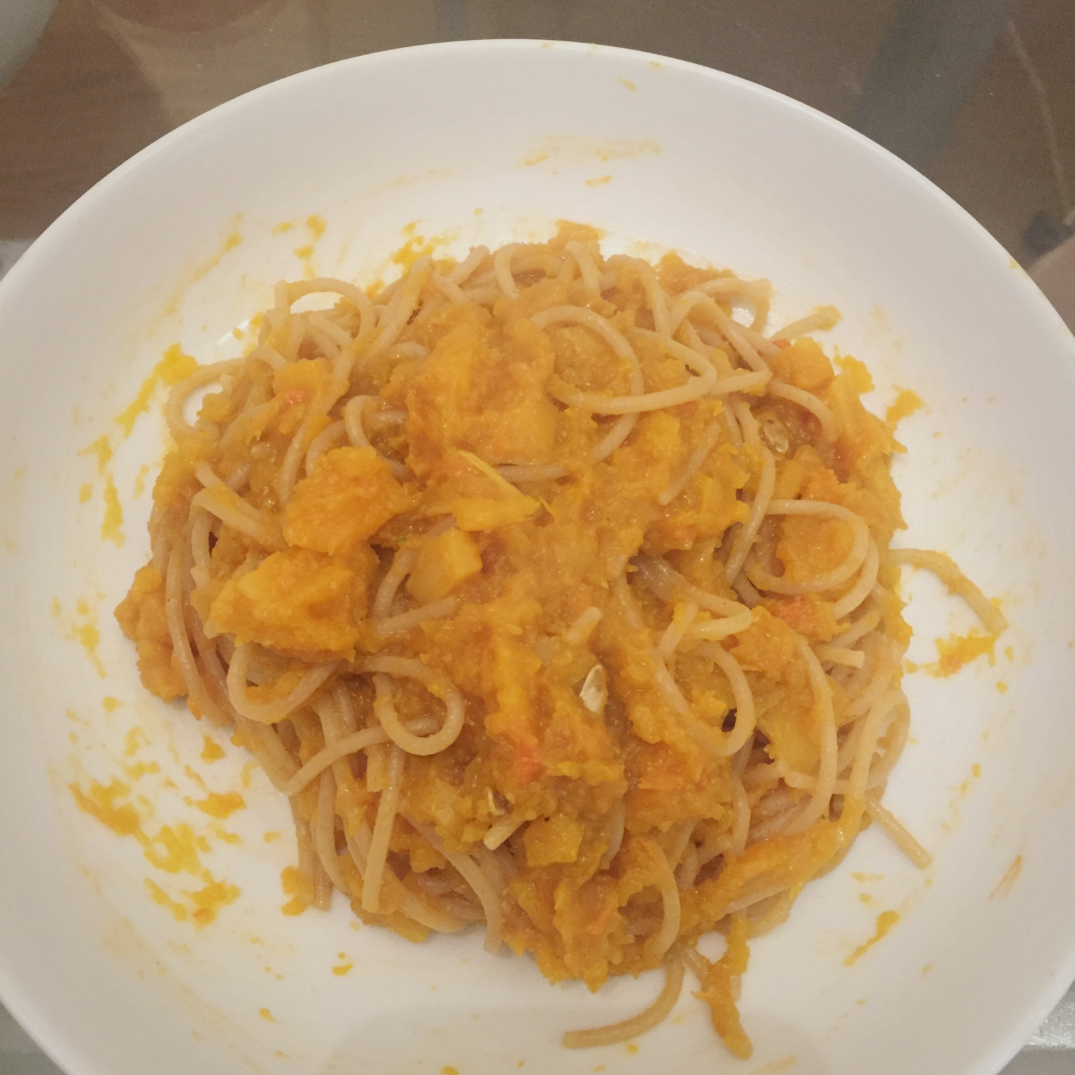 南瓜意面(Spaghetti with Pumpkin Sauce)
