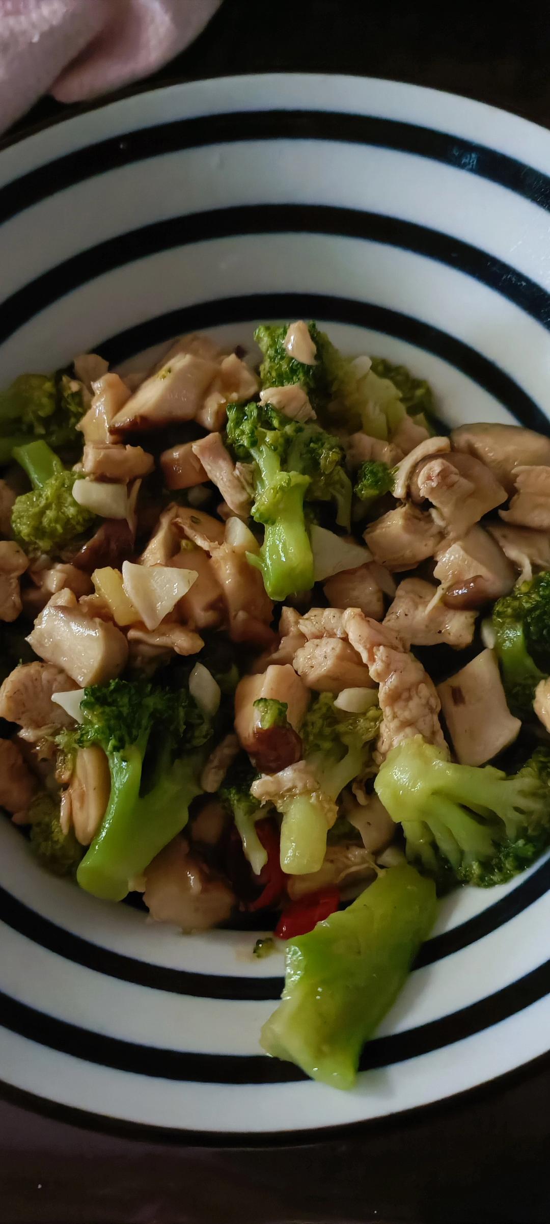 健身低脂鸡胸肉做法