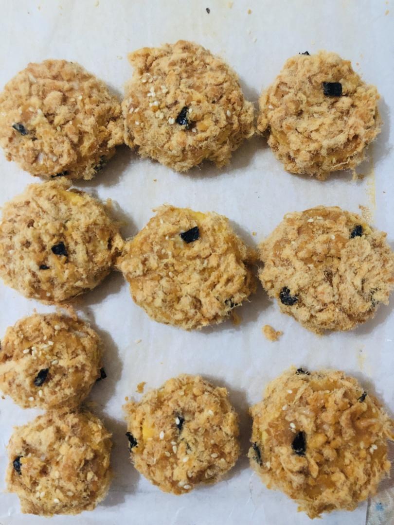 美味海苔肉松小贝