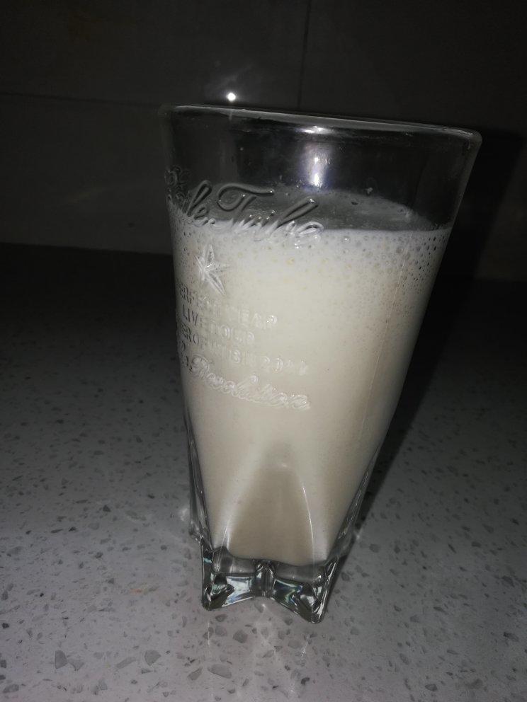 香蕉牛奶