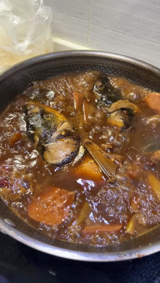 家庭版鱼头泡饼,来喽!的做法