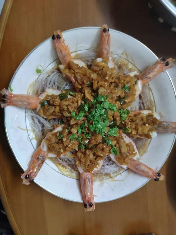 蒜蓉粉丝蒸虾