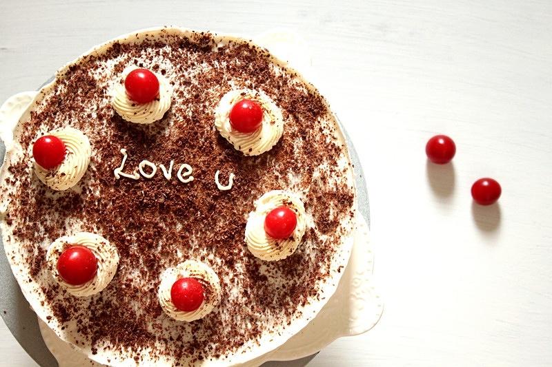 酸奶慕斯蛋糕的做法