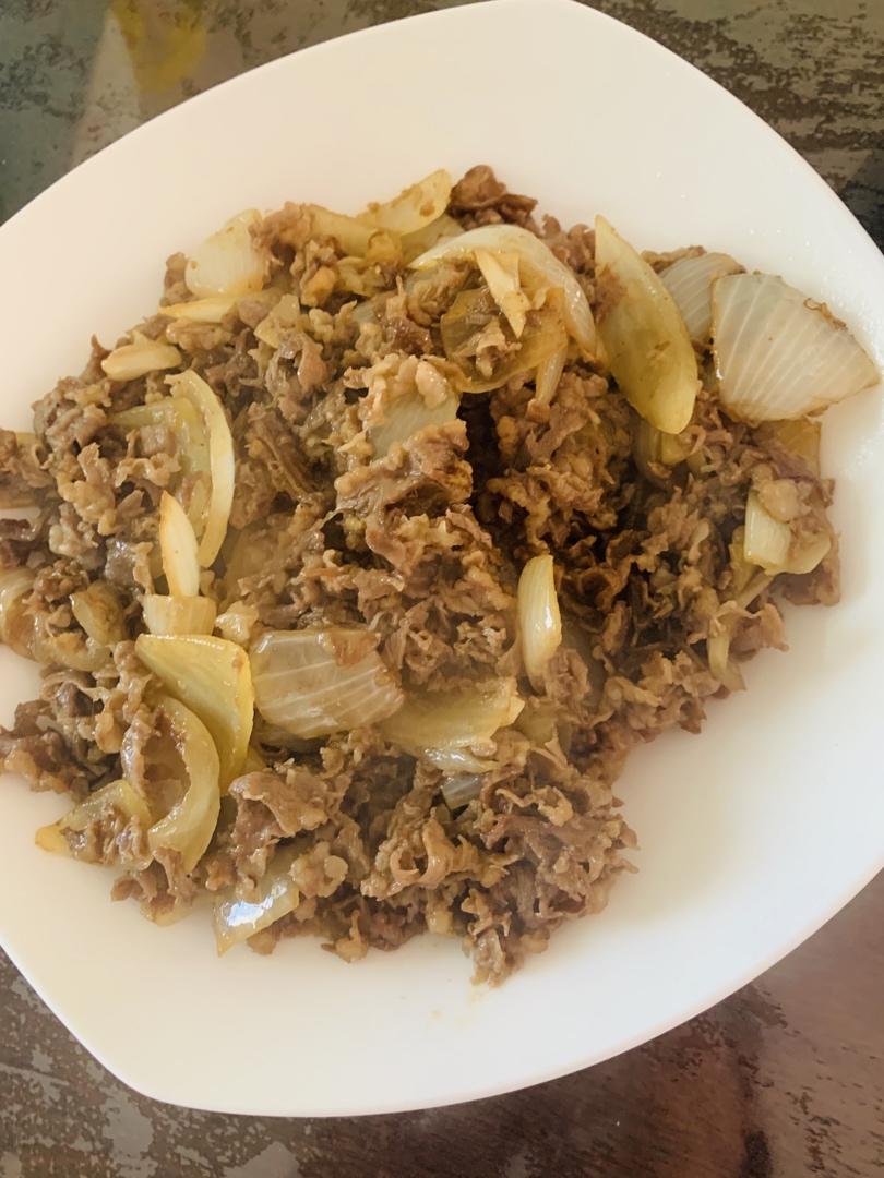 孜然大葱炒牛肉卷