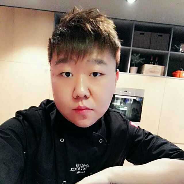 研味的綦老师