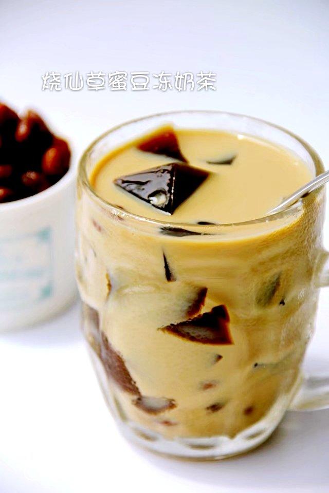 烧仙草蜜红豆奶茶