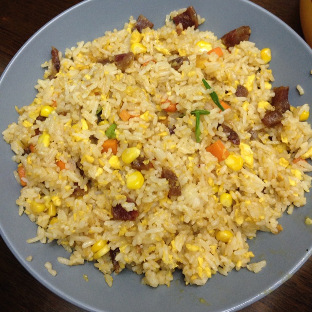 腊味酱油炒饭