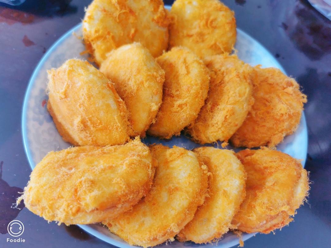 朋友都说比鲍师傅好吃的海苔肉松小贝