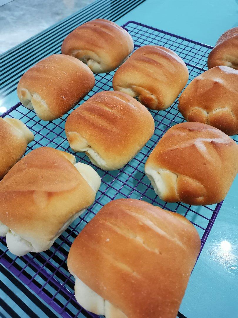 软到不知所措的牛奶卷