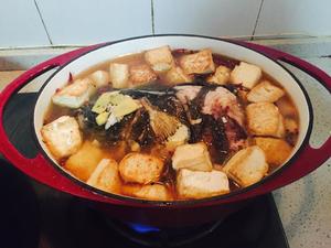 麻辣鱼头豆腐煲的做法 步骤4