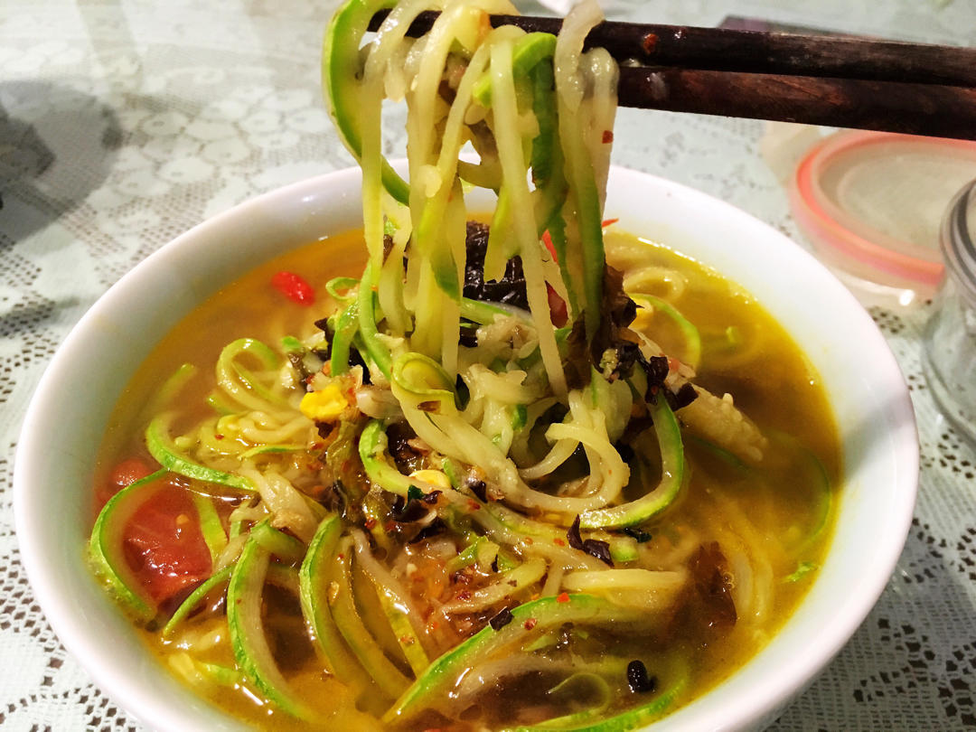 西葫芦番茄鸡蛋面🍜