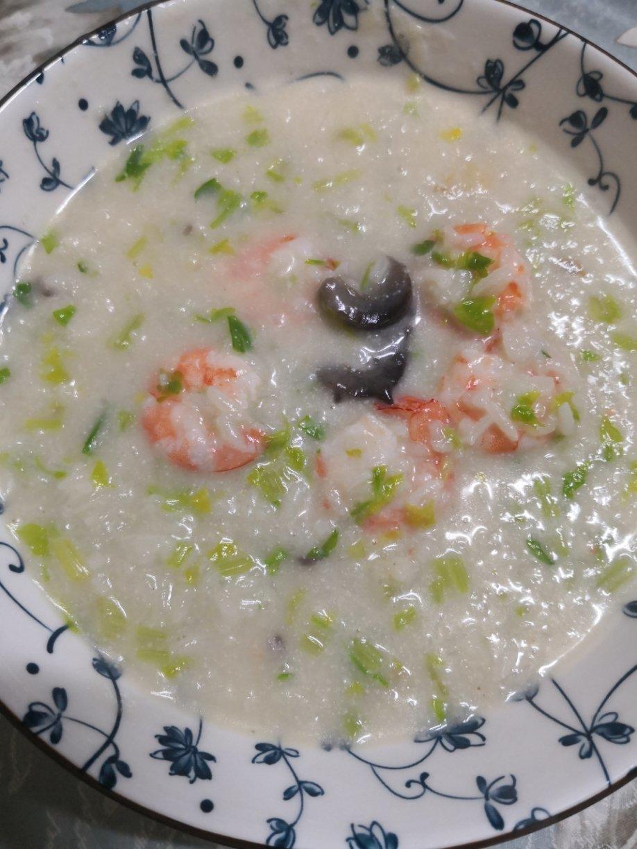海鲜粥（潮汕砂锅粥）