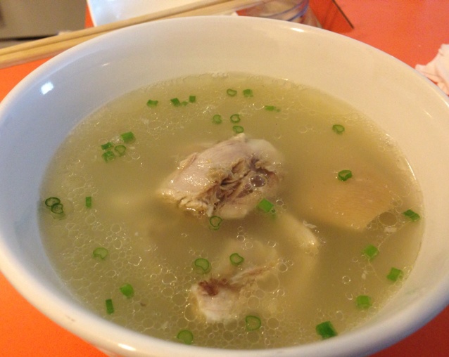 雪豆蹄花汤
