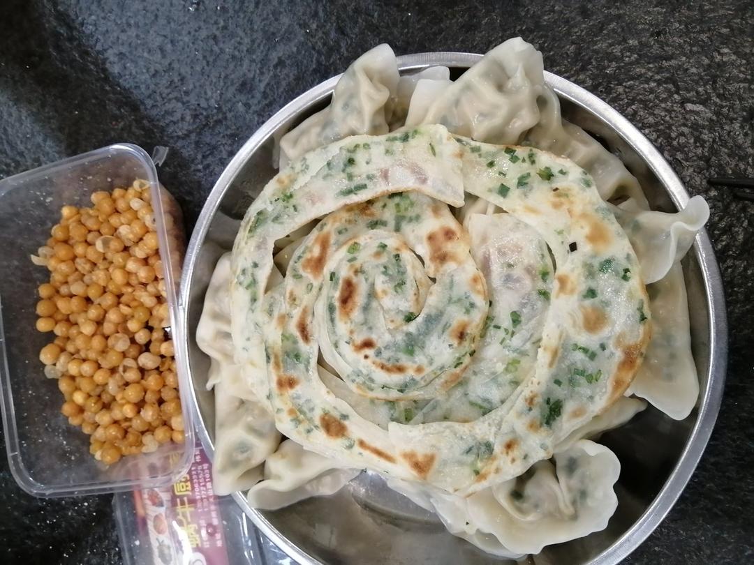 饺子皮葱油饼