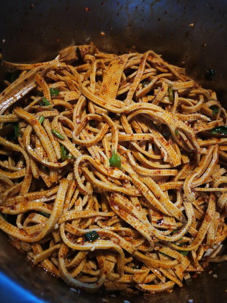 ‼️比辣条还好吃百倍〰️香辣豆皮✅零厨艺