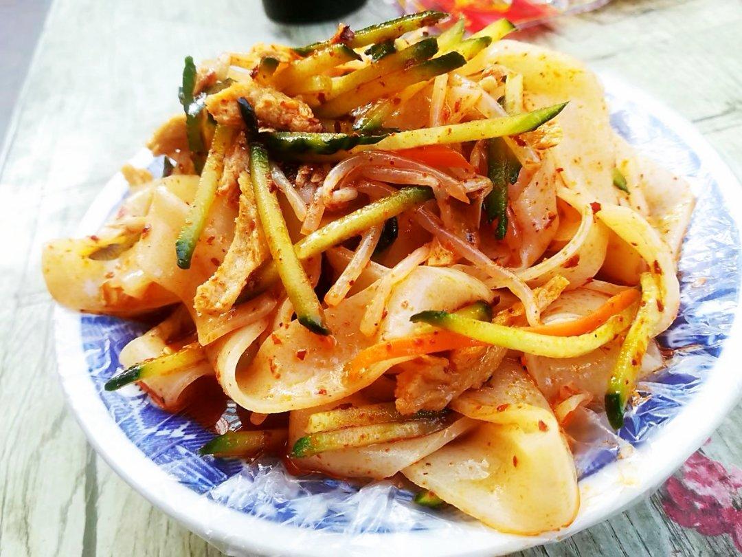 白团子王月177做的陕西擀面皮