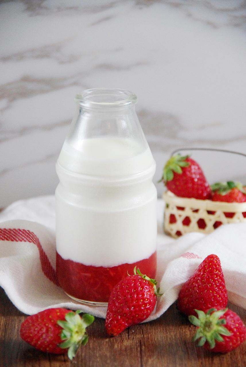 糖罐妖做的火爆ins的草莓牛奶05
