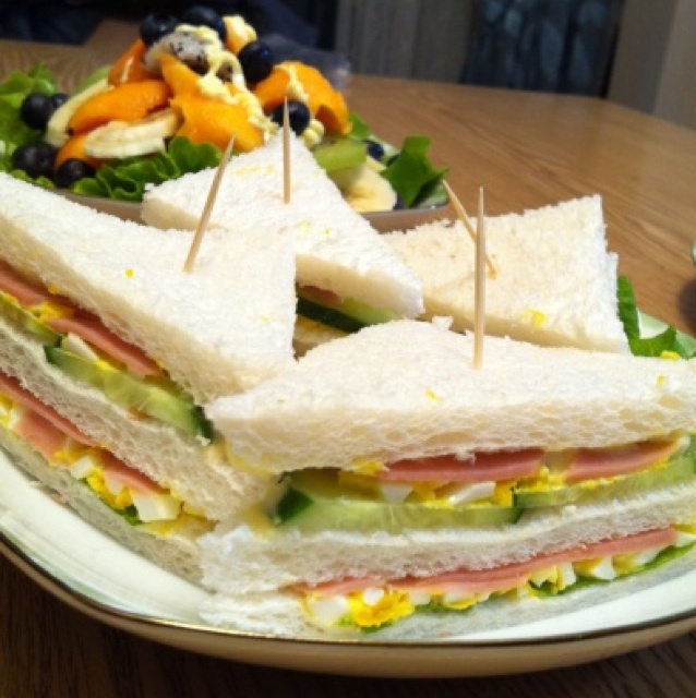 火腿煎蛋三文治