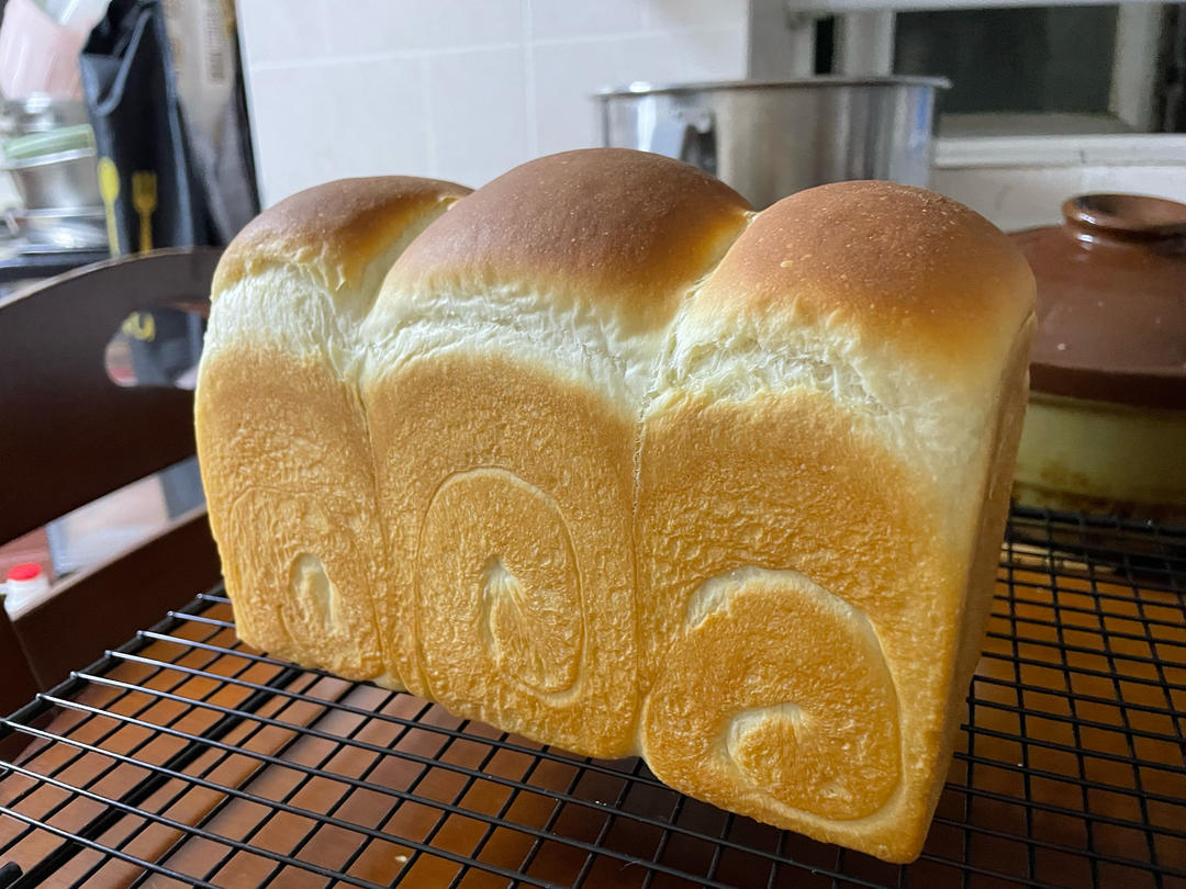 纯奶手撕吐司的做法 步骤1