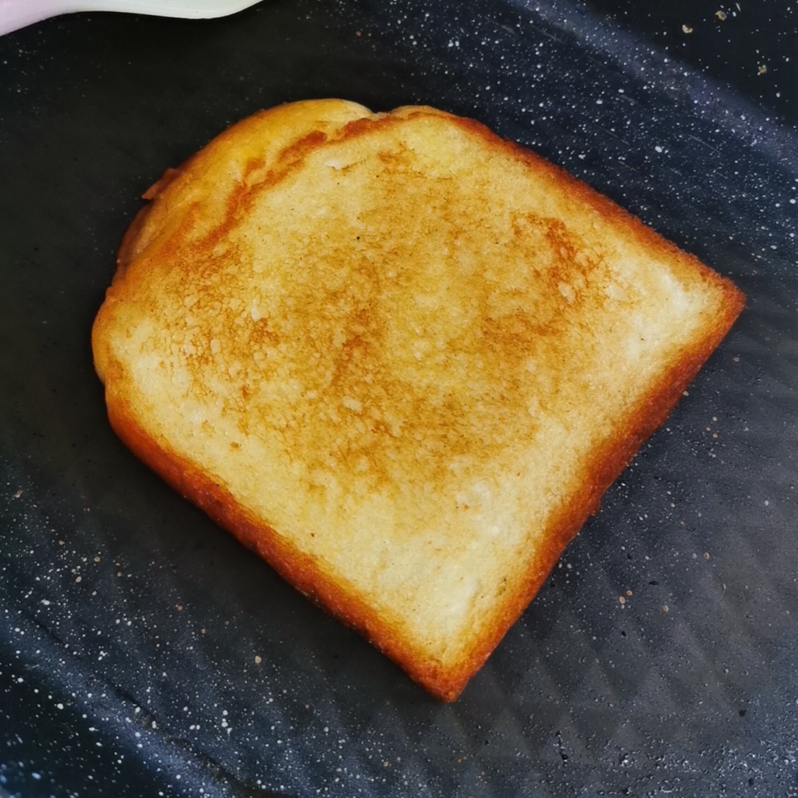早餐三明治🥪在宿舍也能做（附包法）的做法 步骤4