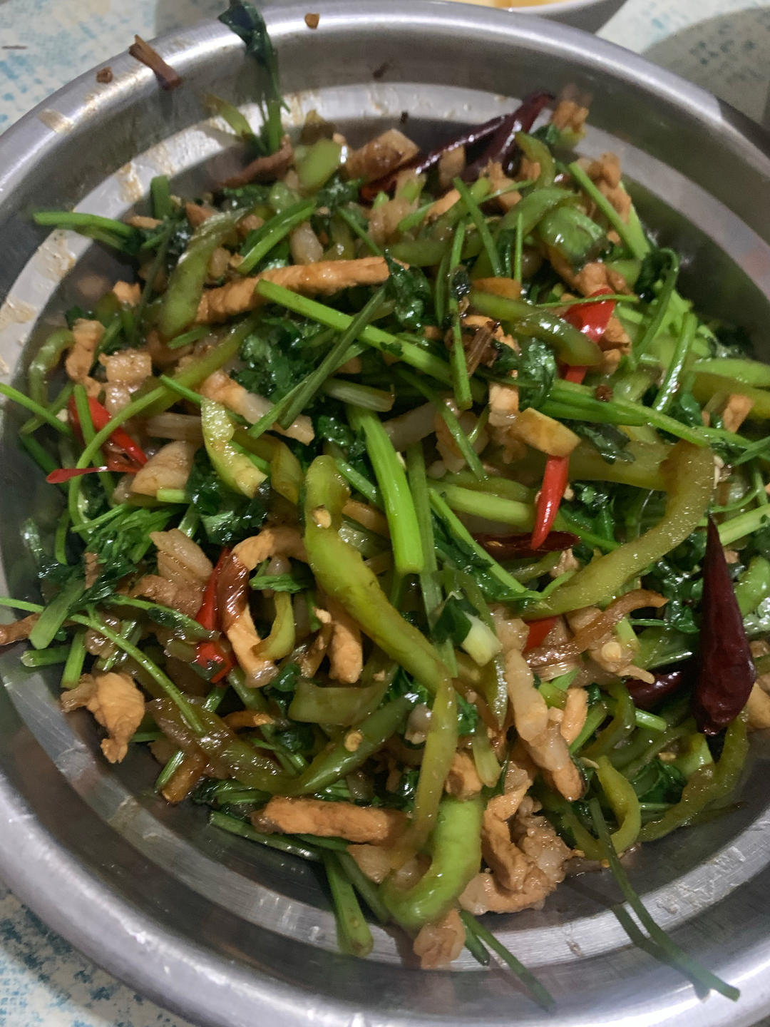 尖椒炒肉丝【下饭菜】