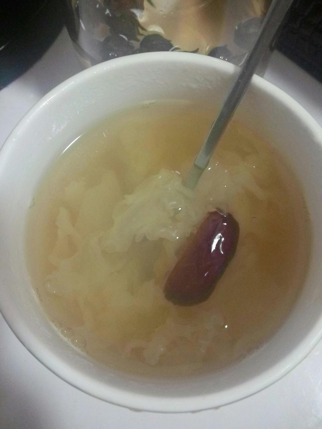 红枣银耳汤