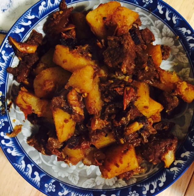 土豆炖牛肉