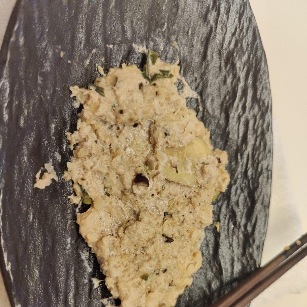 蒸香菇马蹄肉饼 丨小朋友的最爱系列